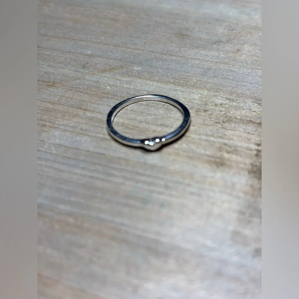 New! Dainty Heart Silver Tone Ring Size 5.5 Costume Jewelry Hypoallergenic